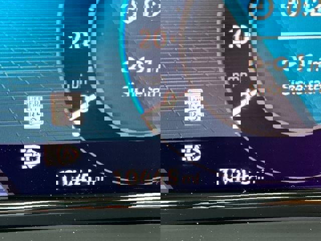 Used 2025 Volkswagen Atlas Cross Sport SEL Premium R-Line image 18