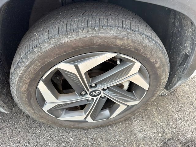 Certified 2024 Hyundai Tucson Limited AWD/4WD image 29