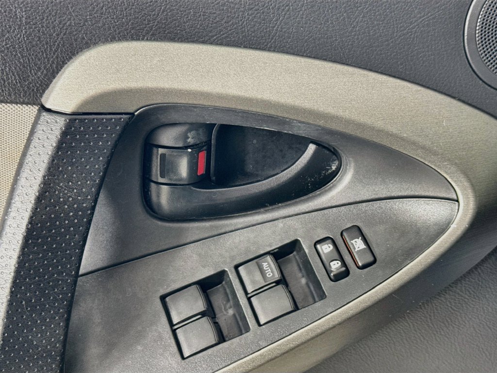 Used 2011 Toyota RAV4 2WD w/ Upgrade Value Pkg image 20