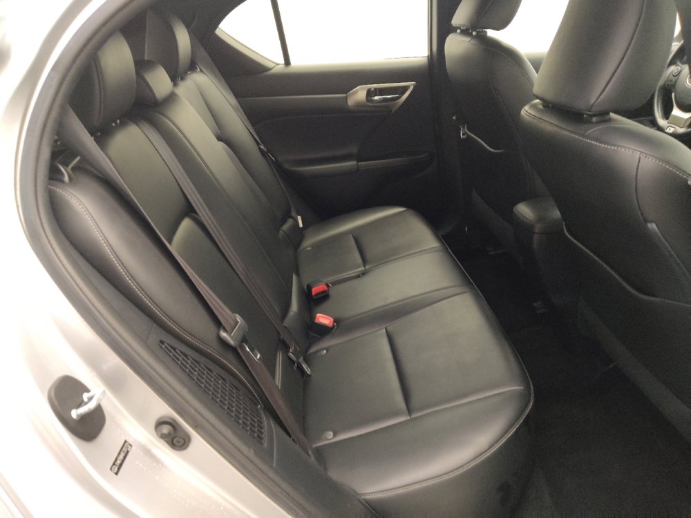 Used 2014 Lexus CT 200h image 19