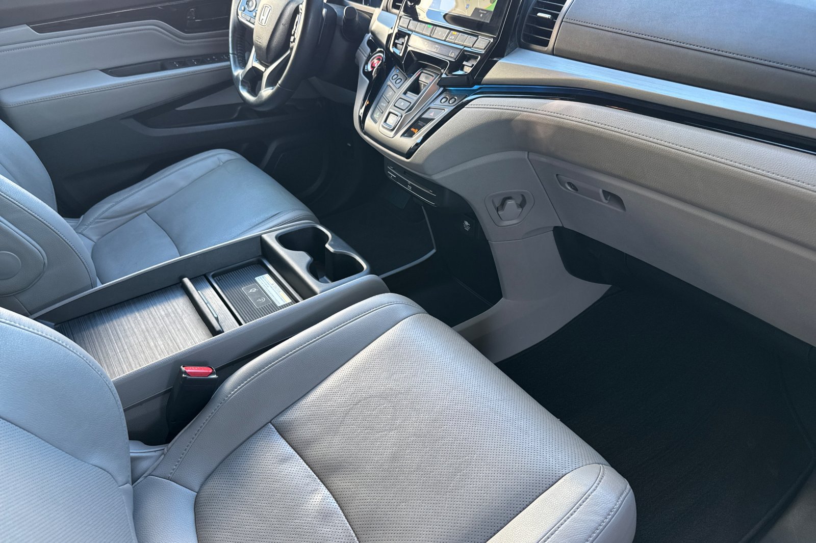 Used 2019 Honda Odyssey Elite image 15