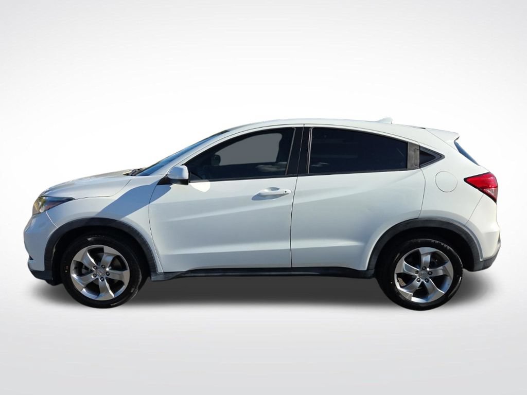 Used 2018 Honda HR-V LX image 8