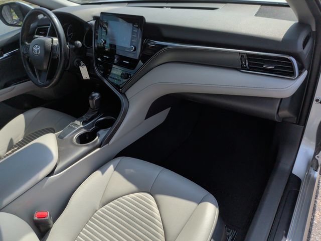 Used 2023 Toyota Camry SE FWD image 18