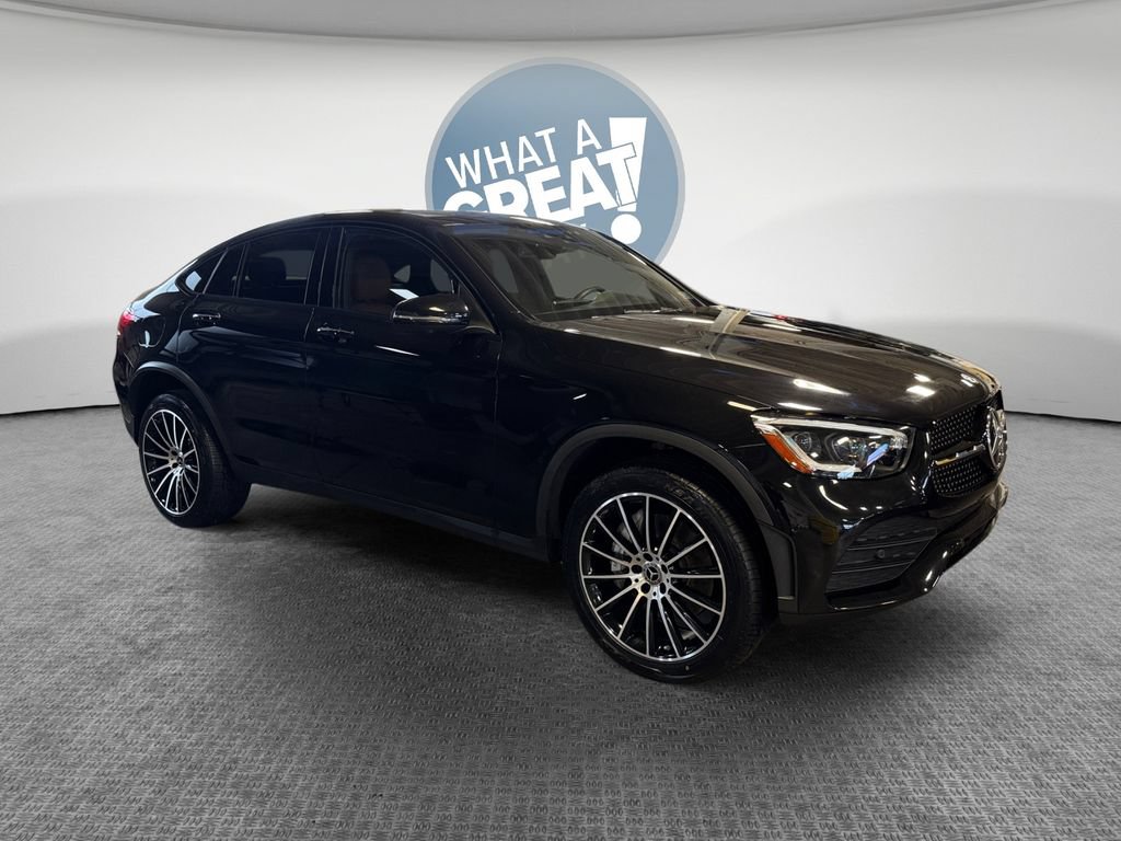 Used 2023 Mercedes-Benz GLC 300 4MATIC Coupe image 1