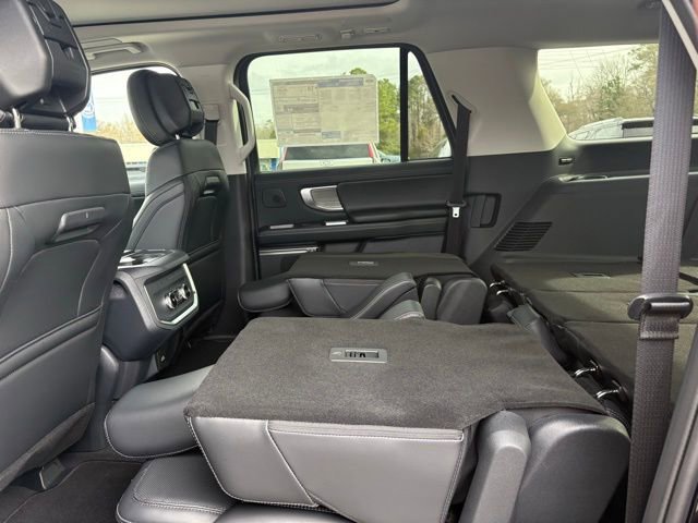 New 2026 Ford Expedition Max Platinum w/ Driver's Package AWD/4WD image 25