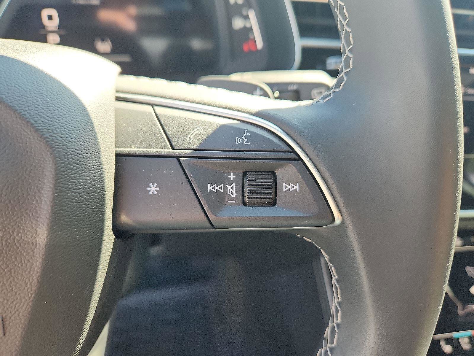 Used 2025 Audi Q7 3.0T Prestige w/ Prestige Package image 23