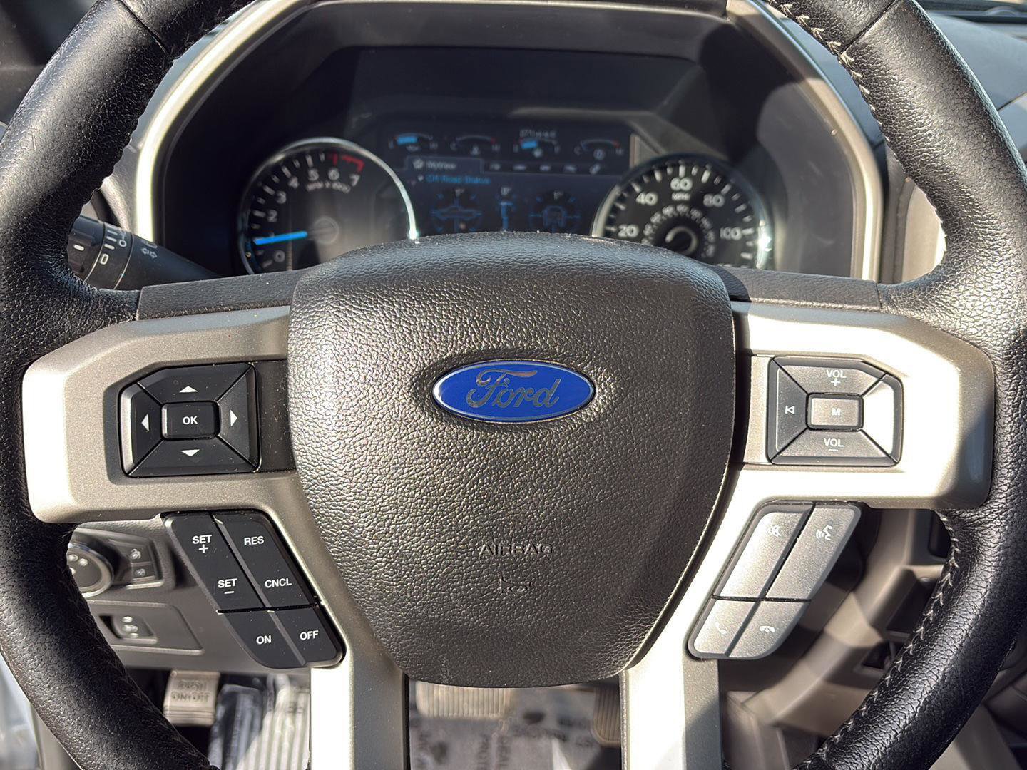 Used 2016 Ford F150 Lariat w/ Equipment Group 502A Luxury image 25