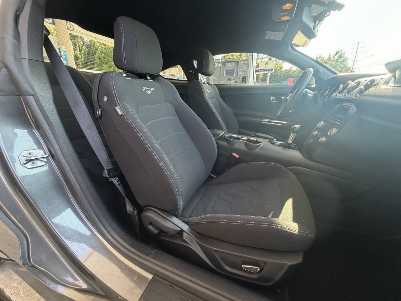 Used 2016 Ford Mustang Coupe w/ Interior & Wheel Package RWD image 8