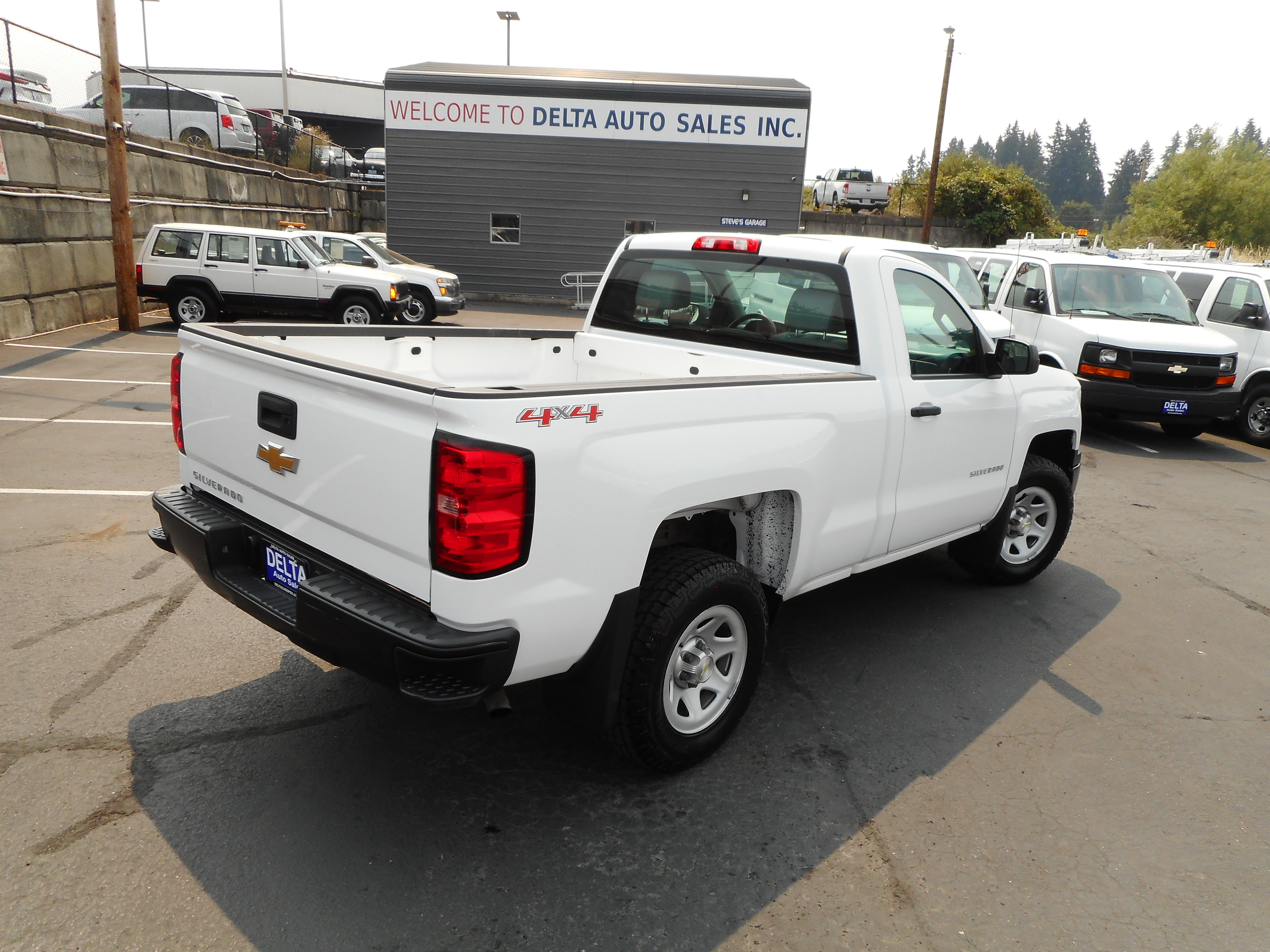 Used 2014 Chevrolet Silverado 1500 W/T AWD/4WD image 10