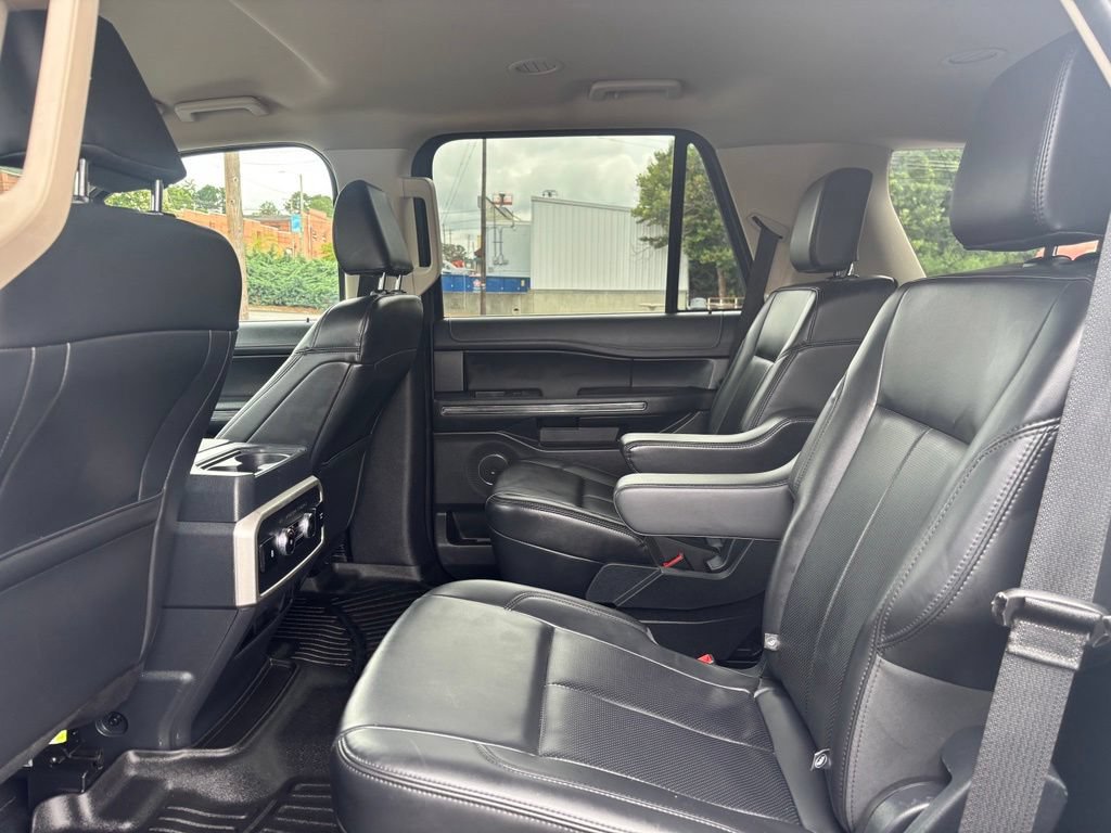 Used 2024 Ford Expedition XLT AWD/4WD image 20