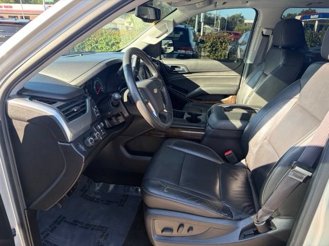 Used 2017 Chevrolet Suburban LT AWD/4WD image 14