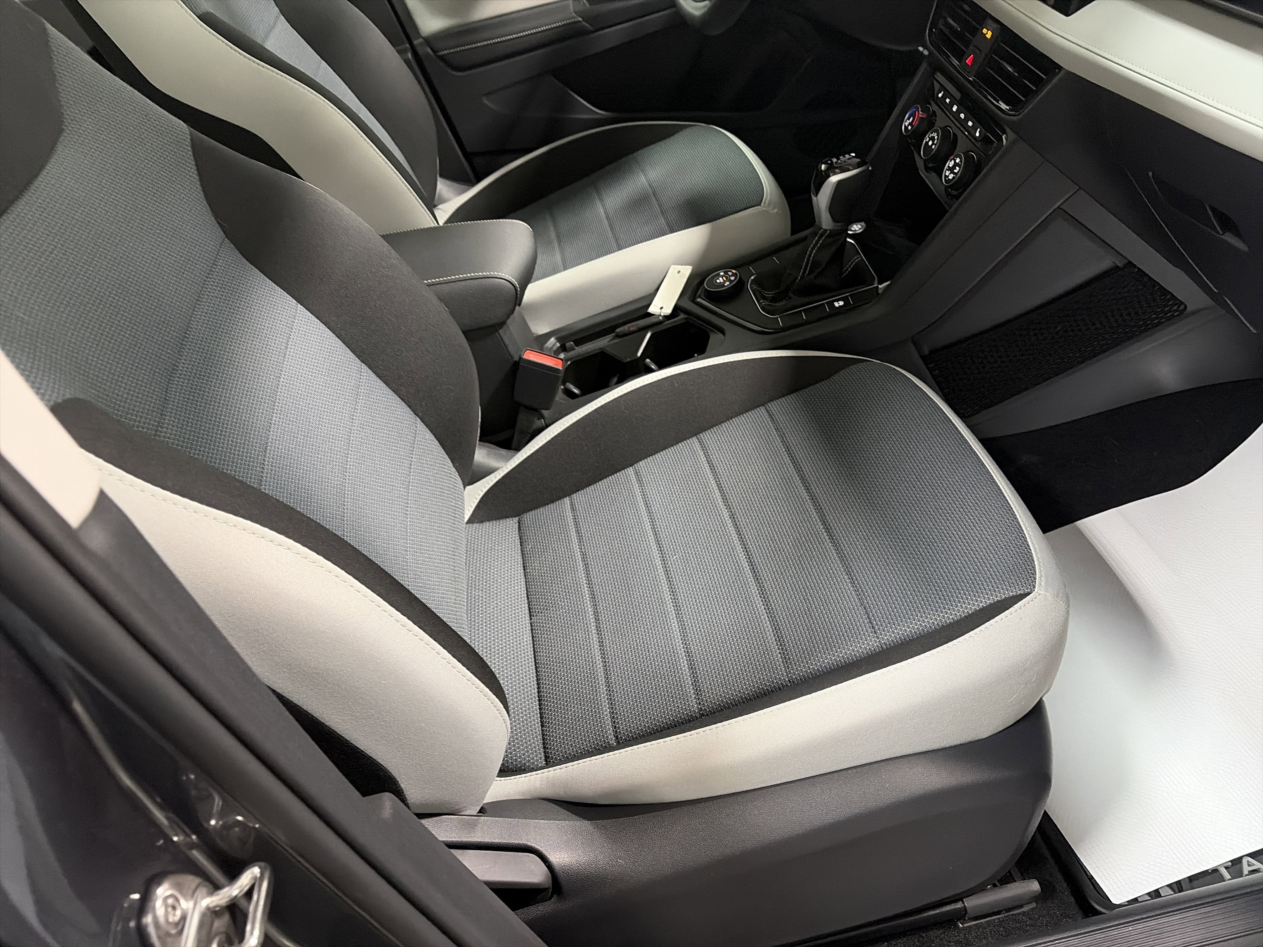 Certified 2025 Volkswagen Taos S image 30