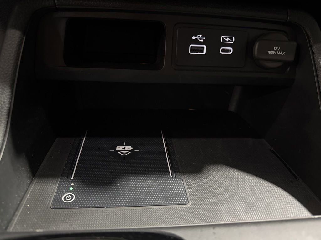 Used 2023 Honda Pilot Elite image 23