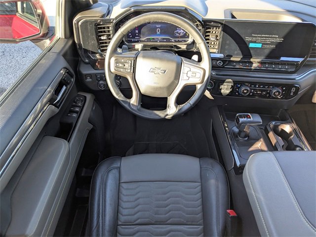 Used 2024 Chevrolet Silverado 1500 ZR2 image 15