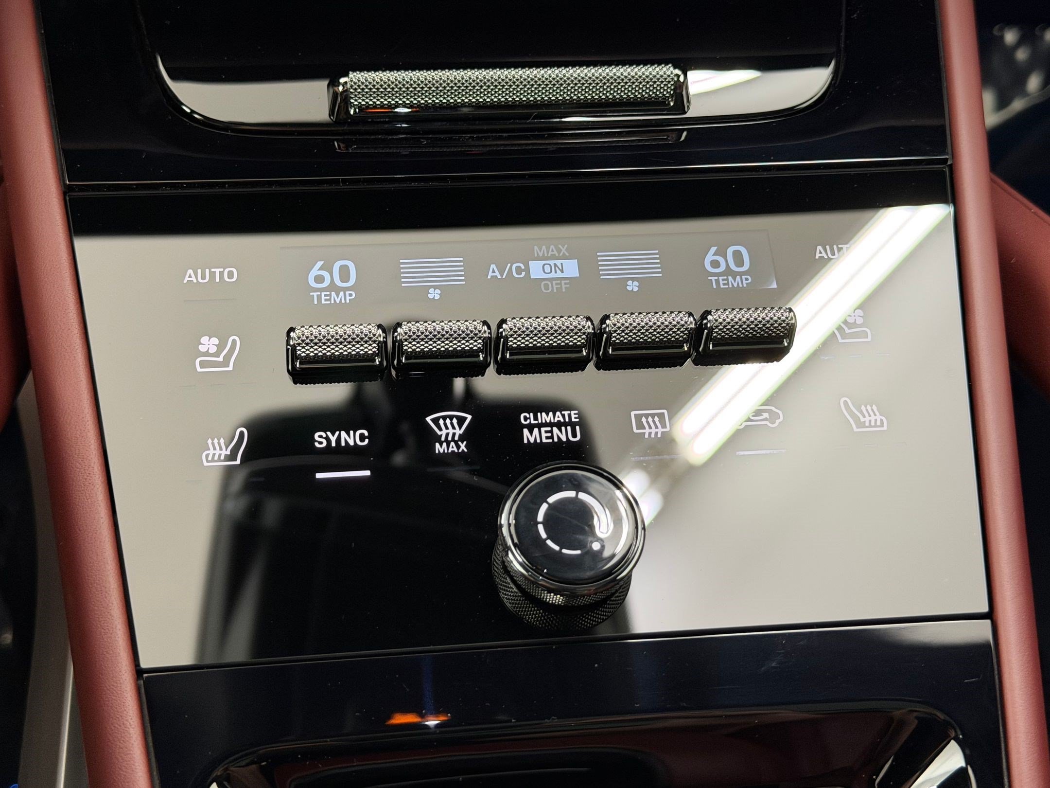 New 2026 Porsche Cayenne AWD/4WD image 18