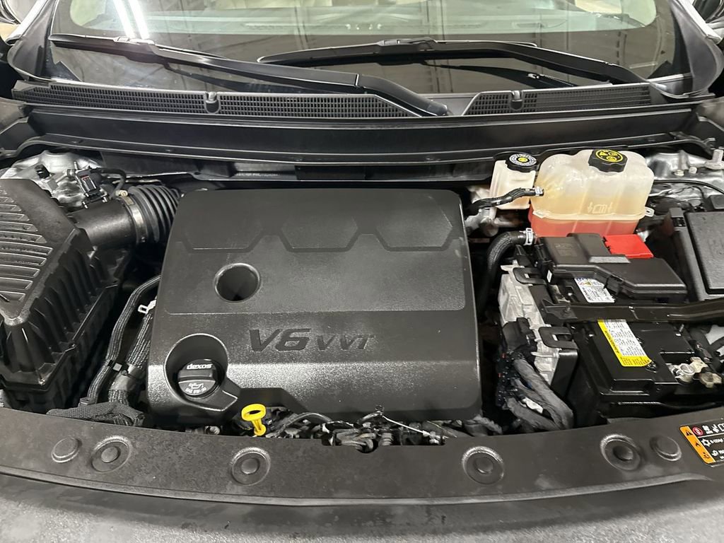 Used 2024 Buick Enclave Essence w/ LPO, Floor Liner Package FWD image 25