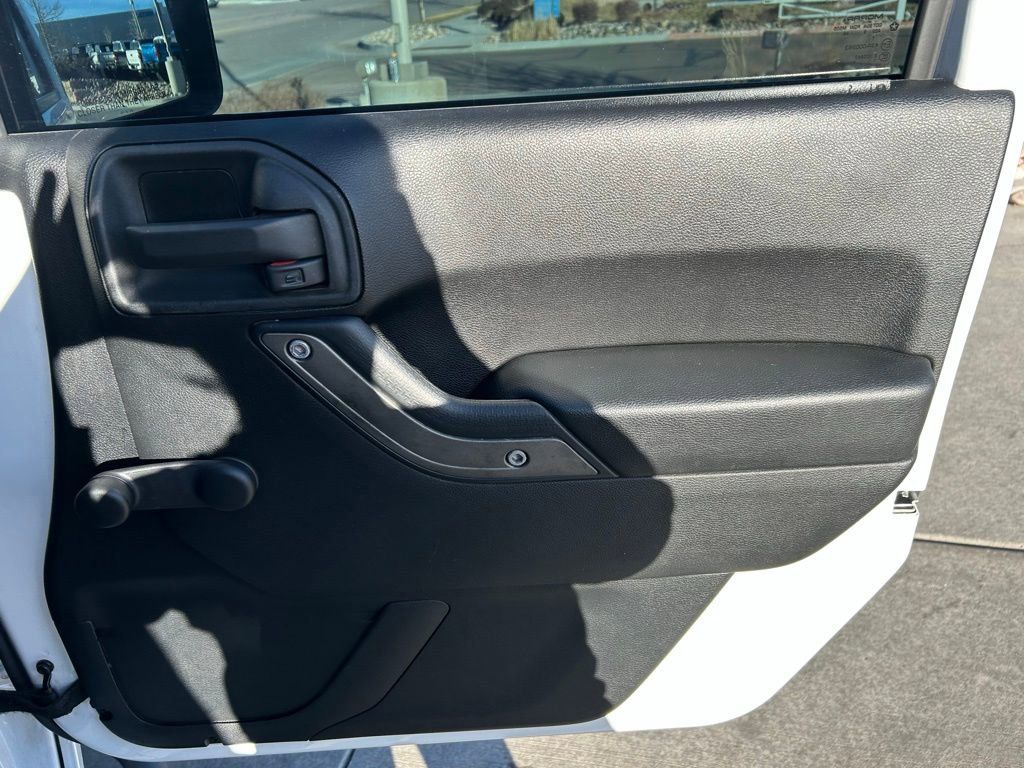 Used 2016 Jeep Wrangler Sport image 26