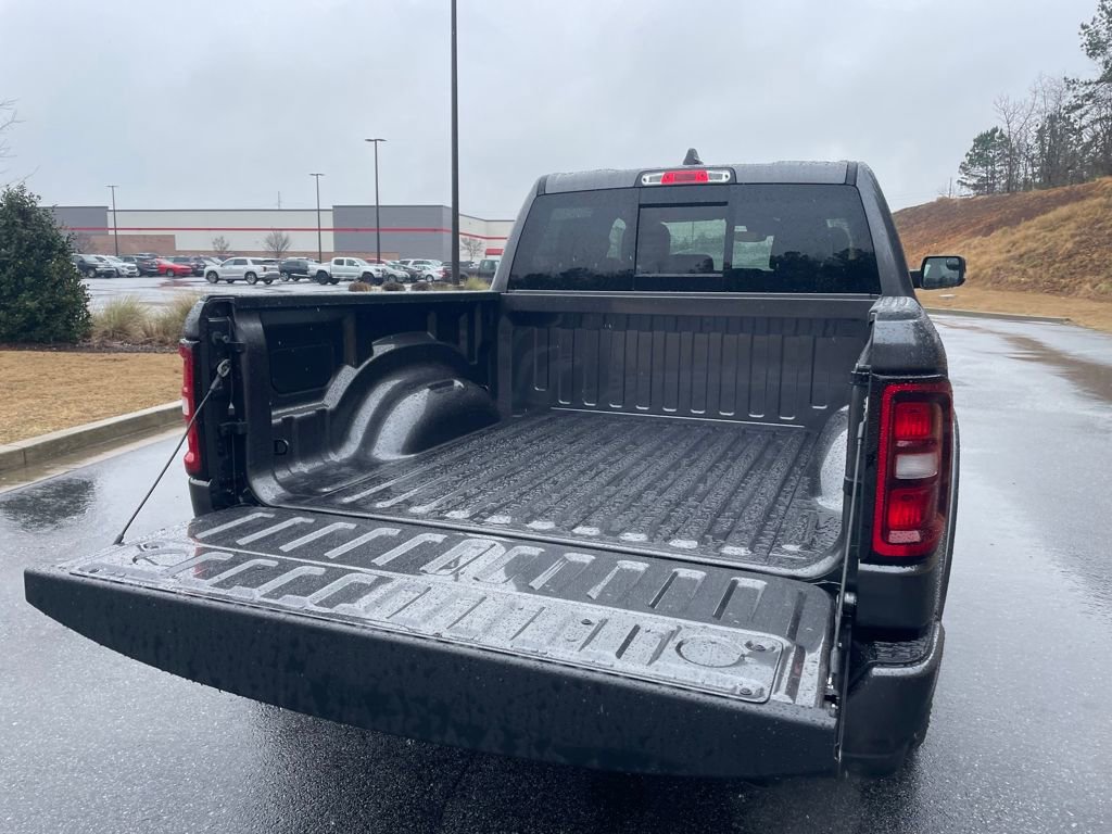 New 2026 RAM 1500 4x4 Crew Cab image 21