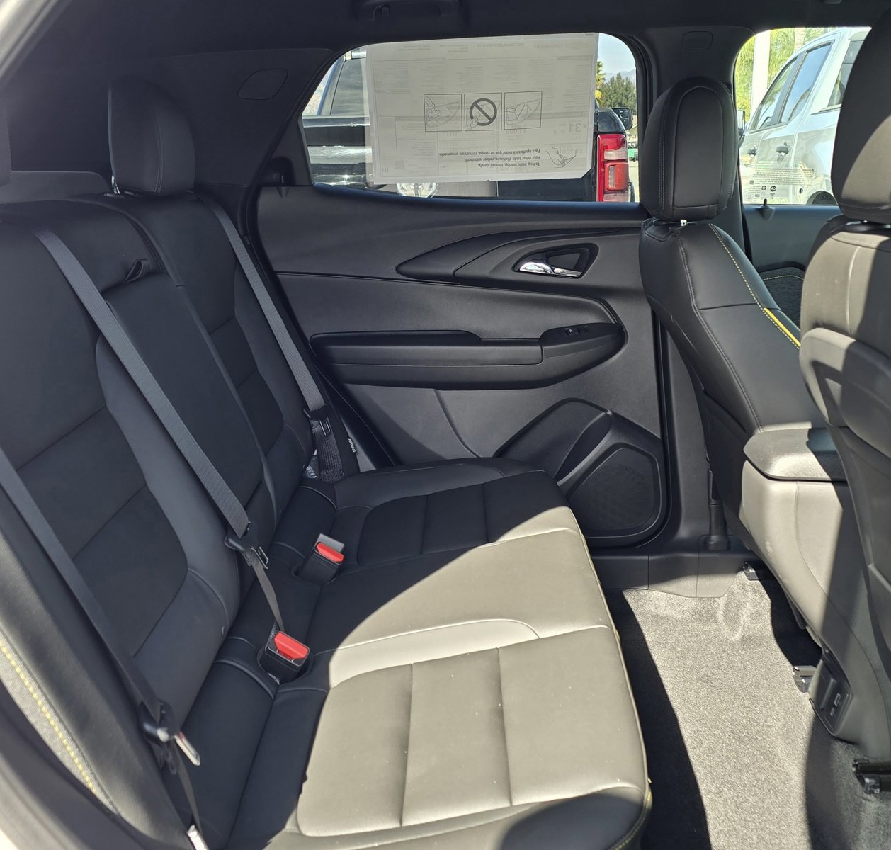 Used 2025 Chevrolet TrailBlazer ACTIV w/ Convenience Package FWD image 16