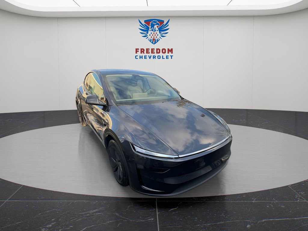 Used 2026 Tesla Model Y Long Range image 9