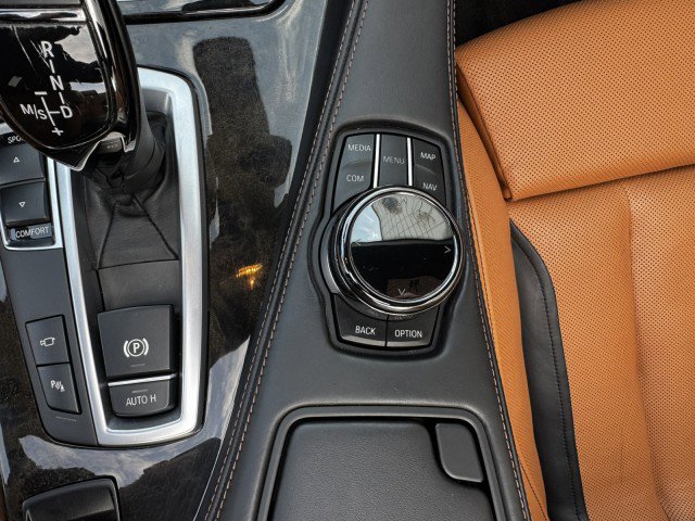 Used 2017 BMW 650i Convertible RWD image 28