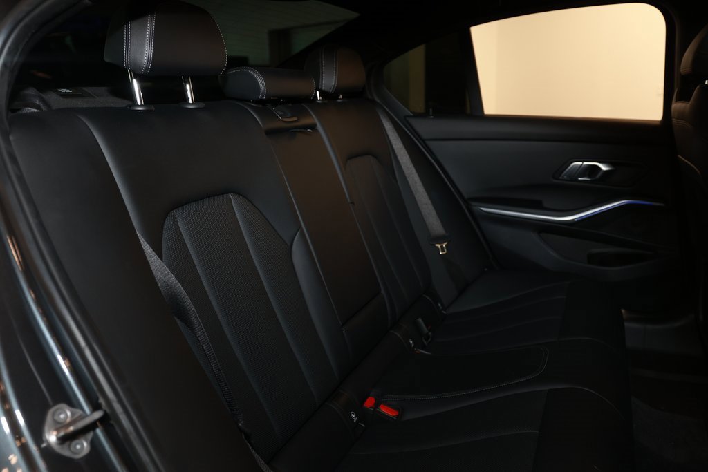 Used 2022 BMW M340i xDrive w/ Driving Assistance Package image 14