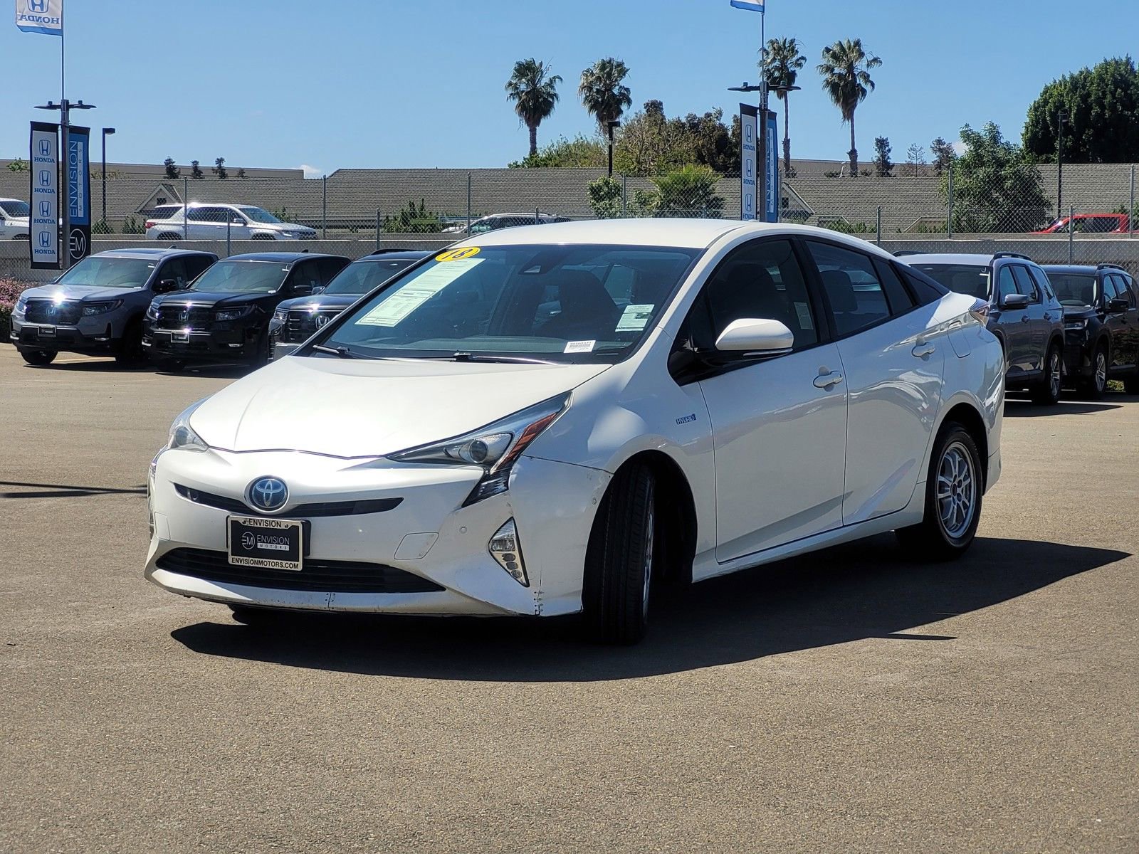 Used 2018 Toyota Prius Two w/ Prius Two Safety Plus Package FWD image 3