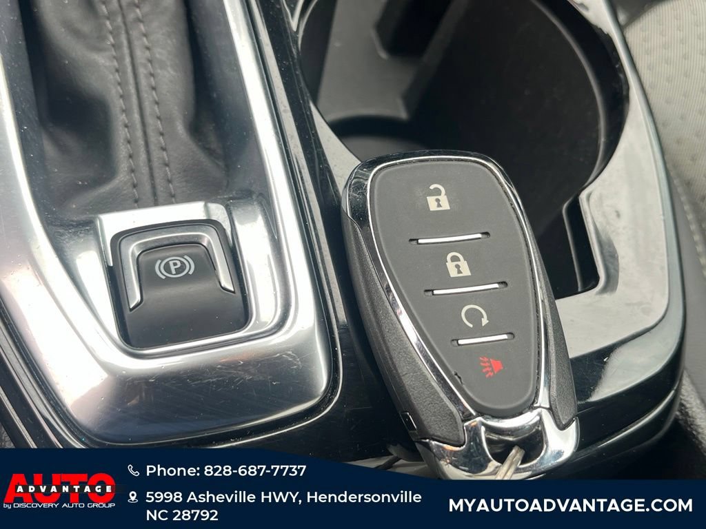 Used 2024 Chevrolet Trax LT w/ Driver Confidence Package FWD image 21