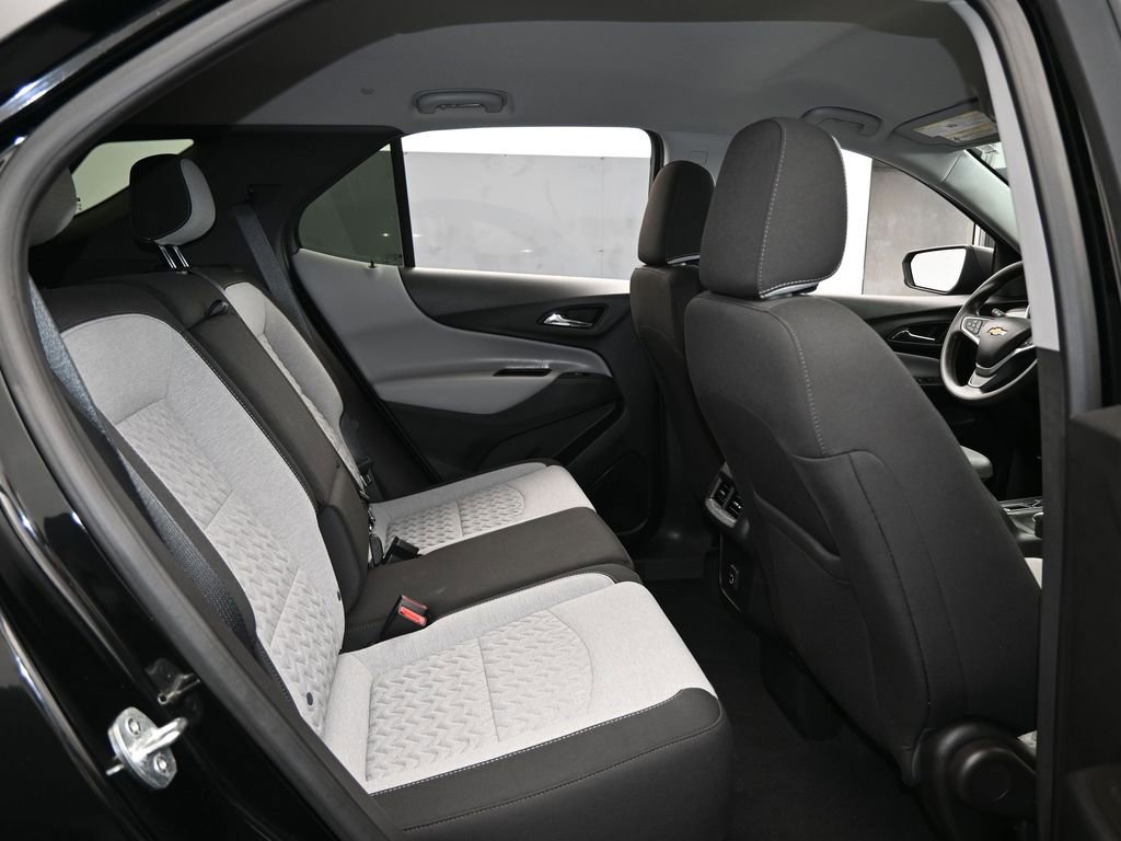 Used 2023 Chevrolet Equinox LS w/ Driver Confidence II Package image 35