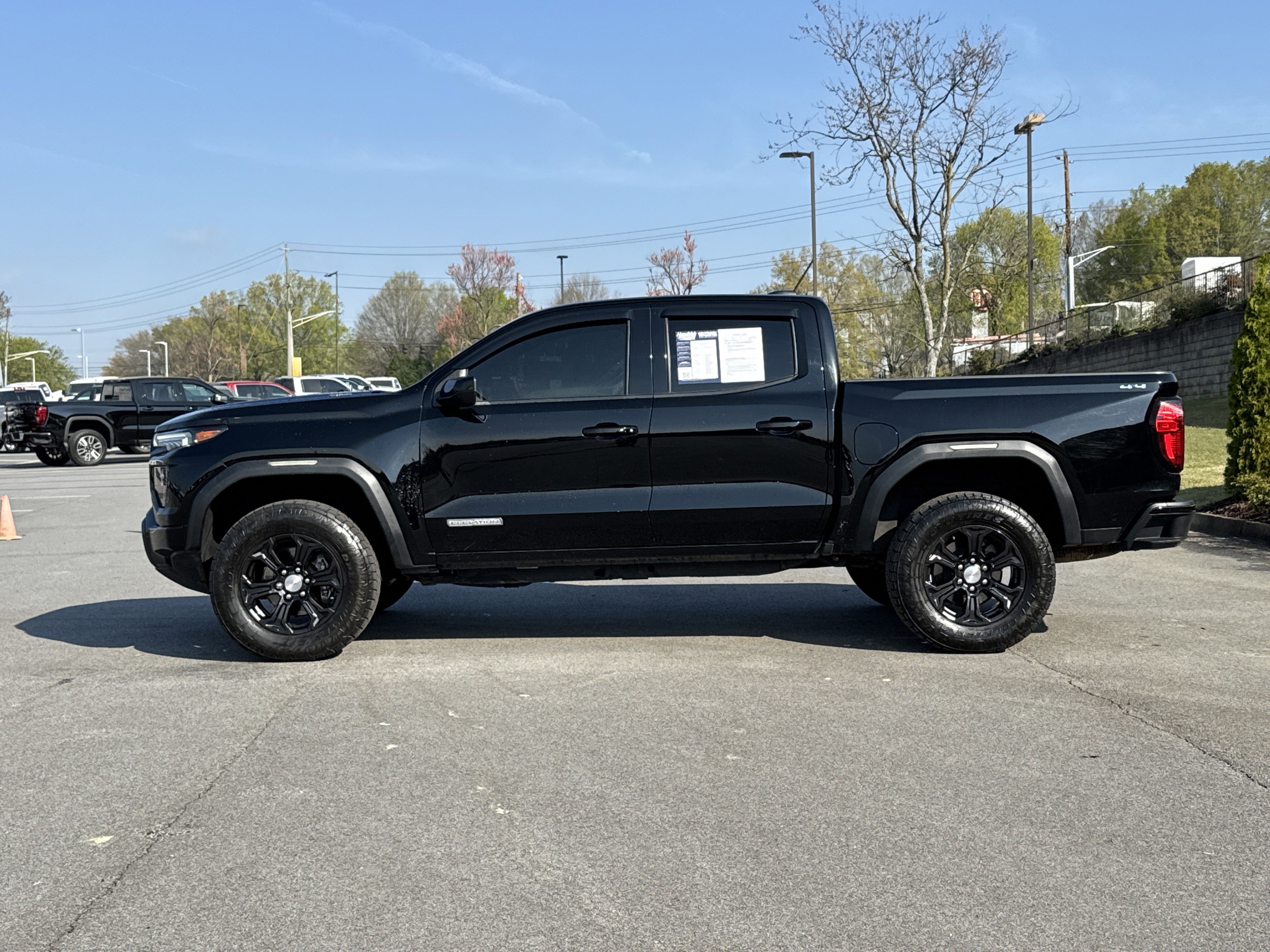 Used 2024 GMC Canyon Elevation w/ Trailering Package image 7