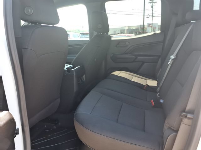 Used 2024 Chevrolet Colorado Trail Boss w/ Advanced Trailering Package AWD/4WD image 11