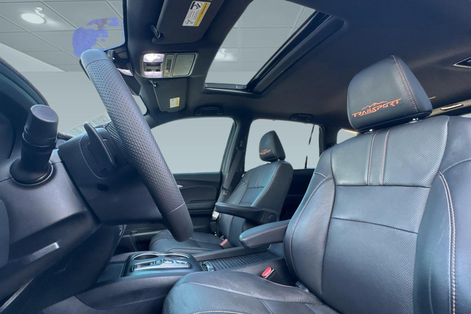 Certified 2023 Honda Passport TrailSport image 15