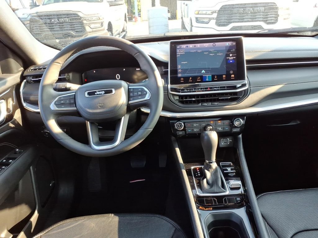 Certified 2023 Jeep Compass High Altitude AWD/4WD image 12