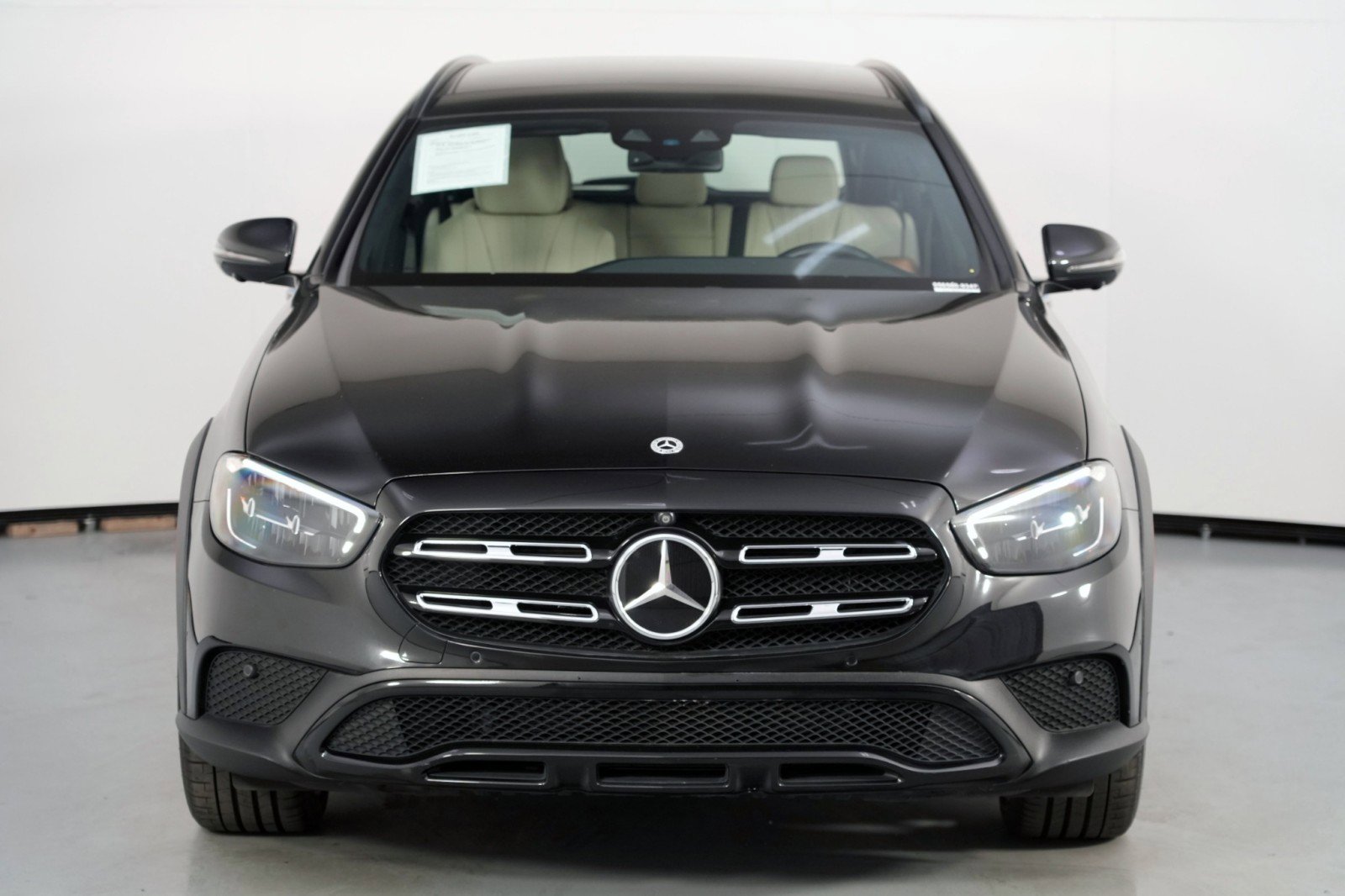 Used 2022 Mercedes-Benz E 450 4MATIC All-Terrain Wagon w/ Driver Assistance Package image 48