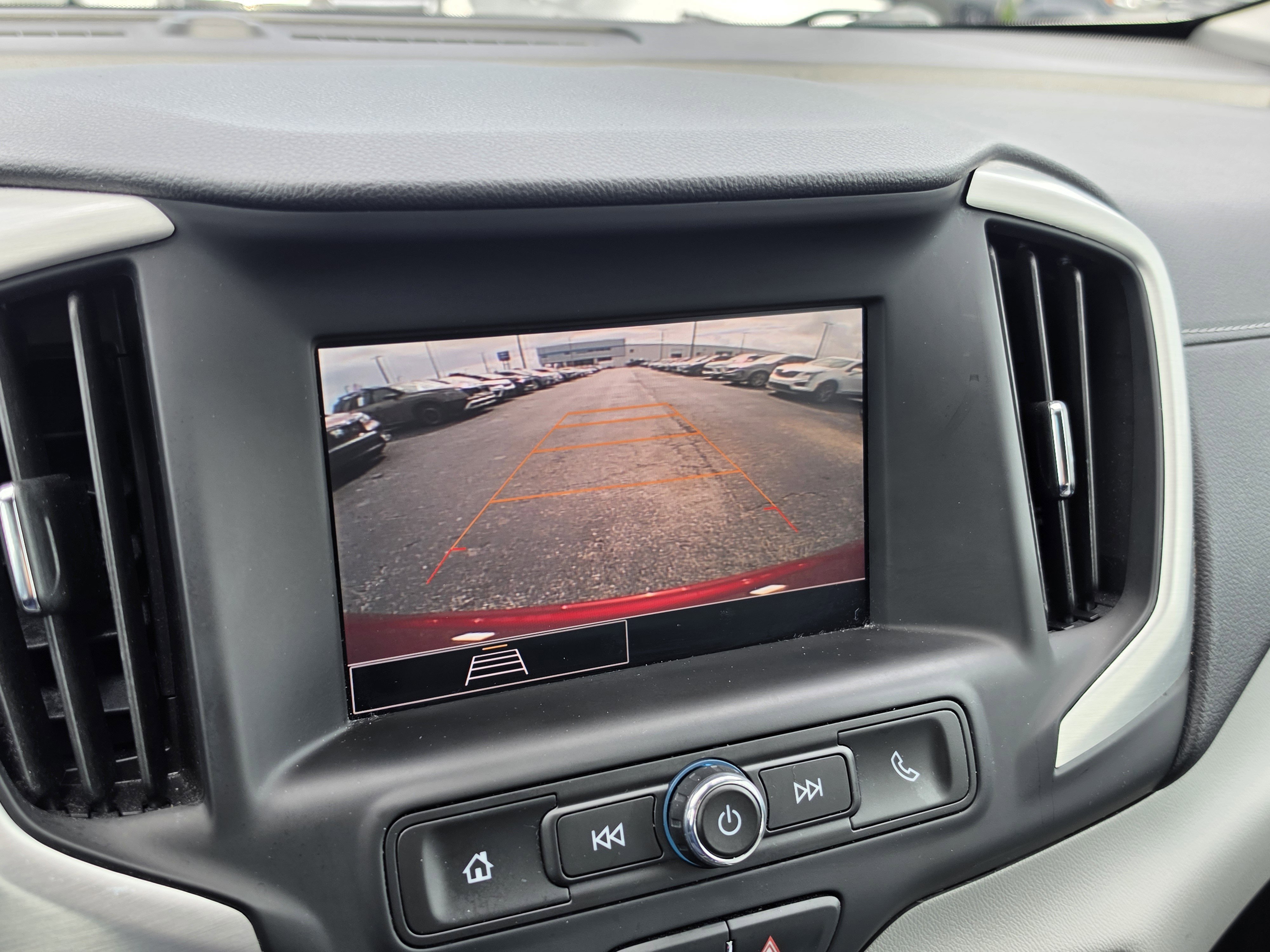 Certified 2024 GMC Terrain SLE w/ Driver Convenience Package FWD image 23