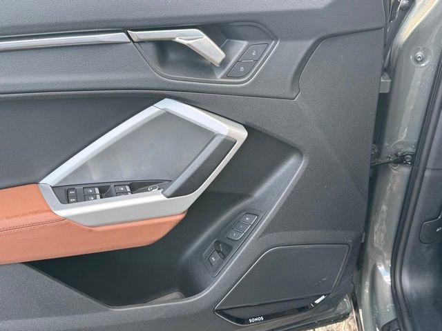 Certified 2025 Audi Q3 2.0T Premium Plus w/ Premium Plus Package image 11