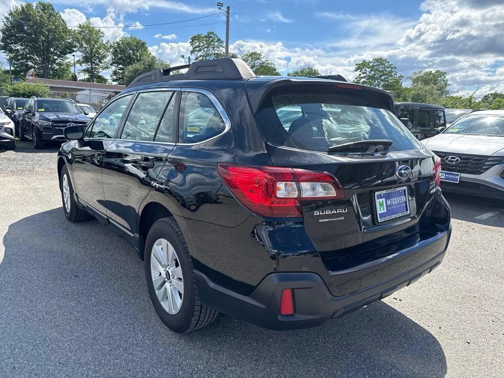Used 2019 Subaru Outback 2.5i AWD/4WD image 3