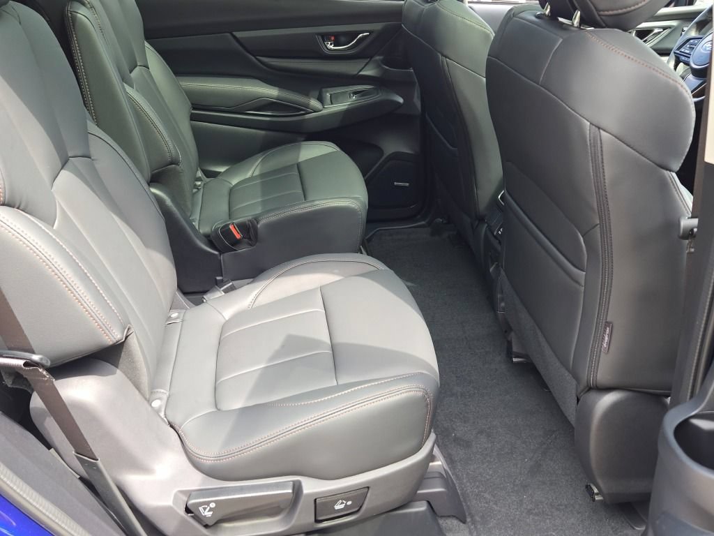 New 2026 Subaru Ascent Limited Bronze AWD/4WD image 12