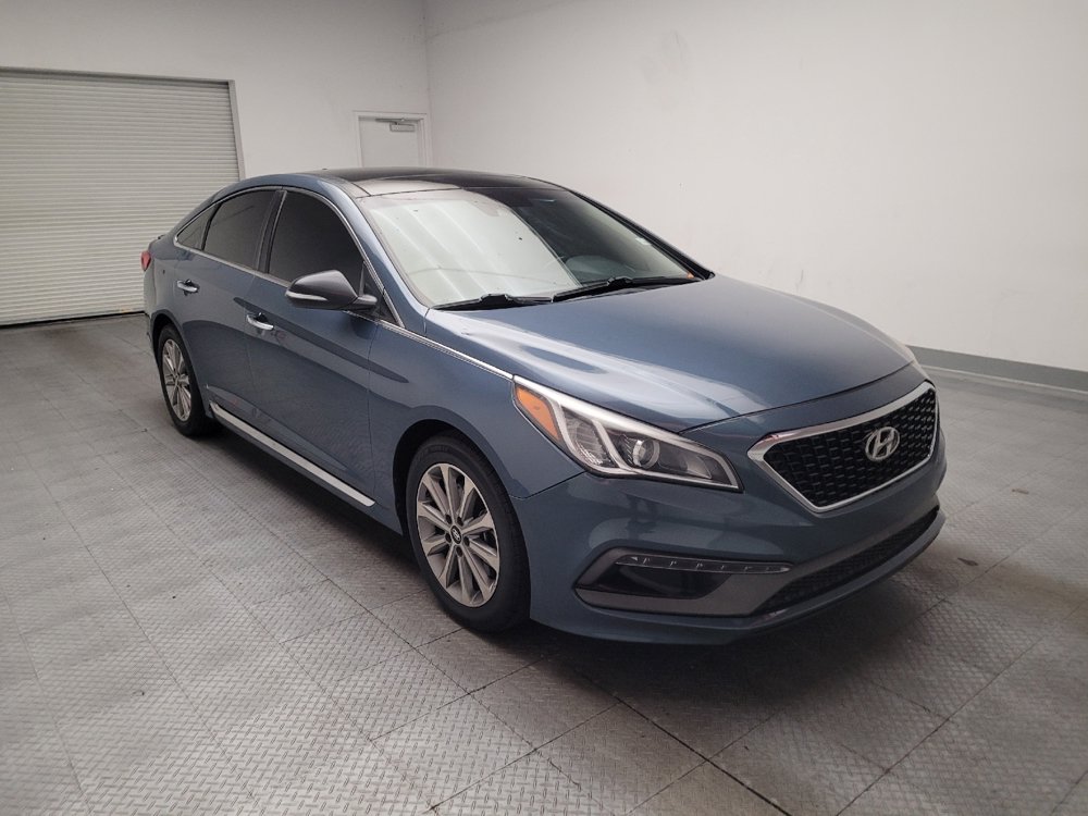 Used 2016 Hyundai Sonata Limited w/ Option Group 05 FWD image 13