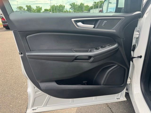 Certified 2023 Ford Edge SEL AWD/4WD image 11