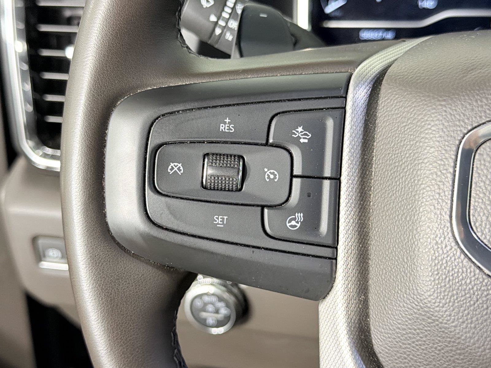 Used 2023 GMC Sierra 1500 Denali w/ Denali Reserve Package AWD/4WD image 21