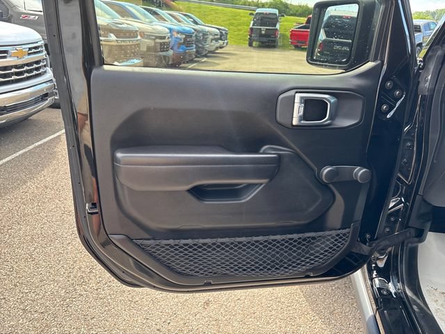 Used 2021 Jeep Gladiator Sport AWD/4WD image 7