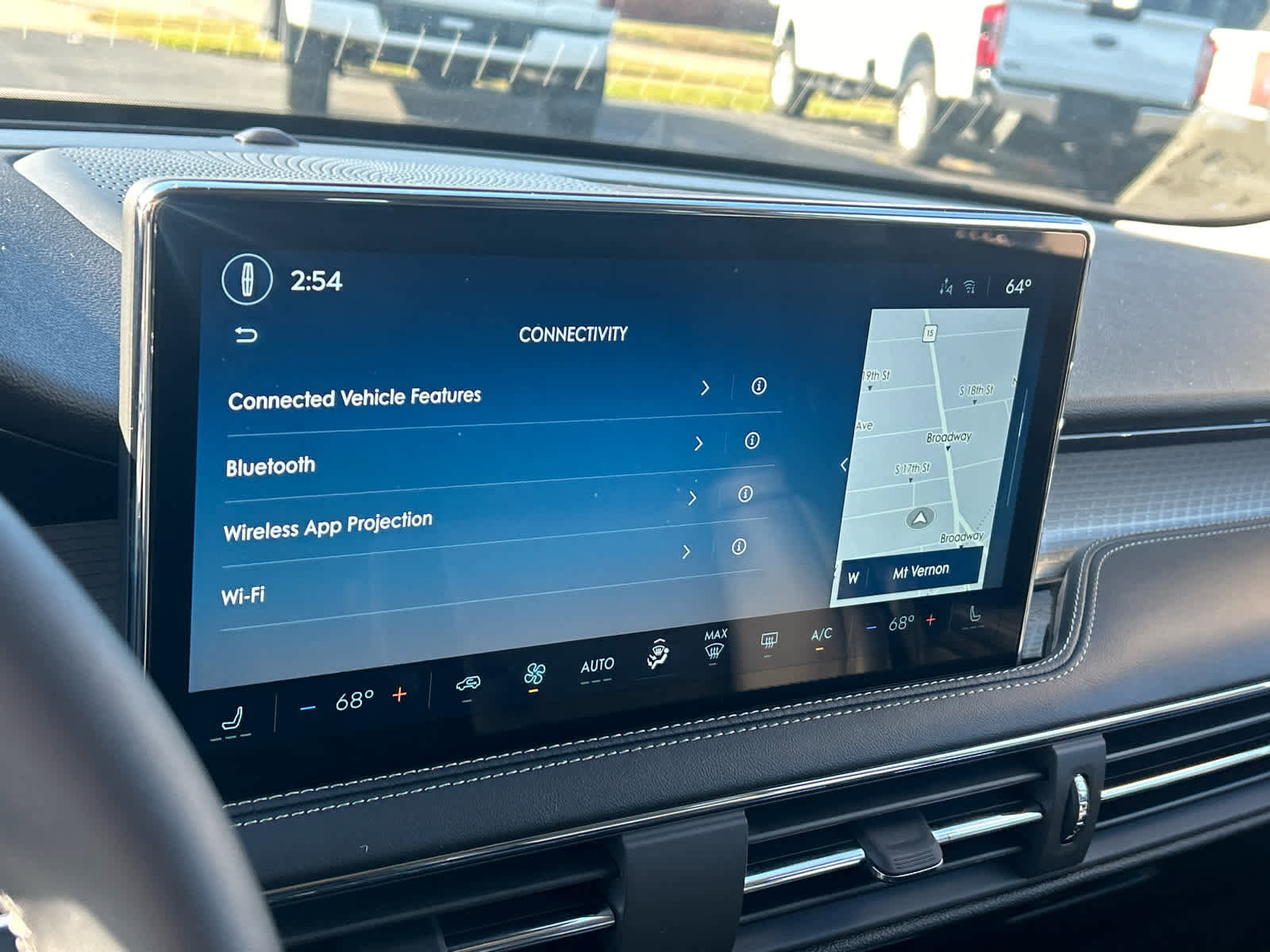 New 2026 Lincoln Corsair Premiere image 38