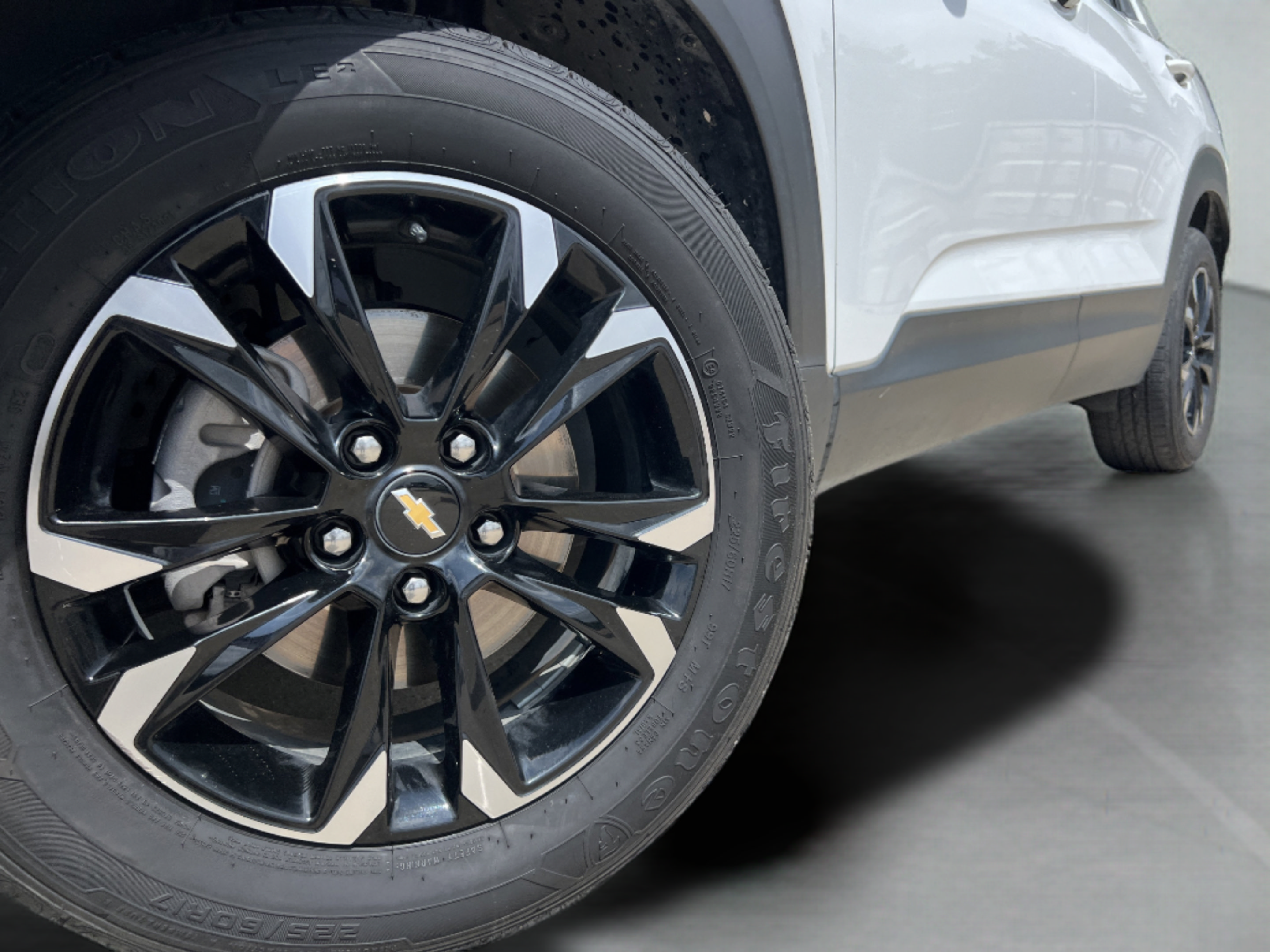 Used 2021 Chevrolet TrailBlazer LT w/ Convenience Package FWD image 33
