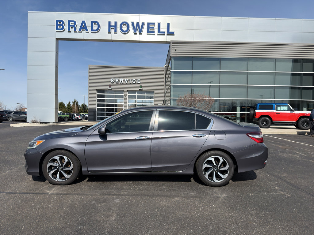 Used 2017 Honda Accord EX-L image 1