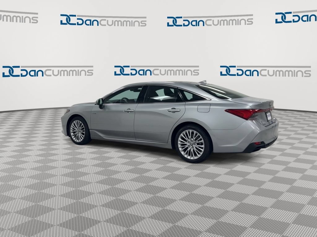 Used 2021 Toyota Avalon Limited w/ Advanced Safety Package FWD image 6