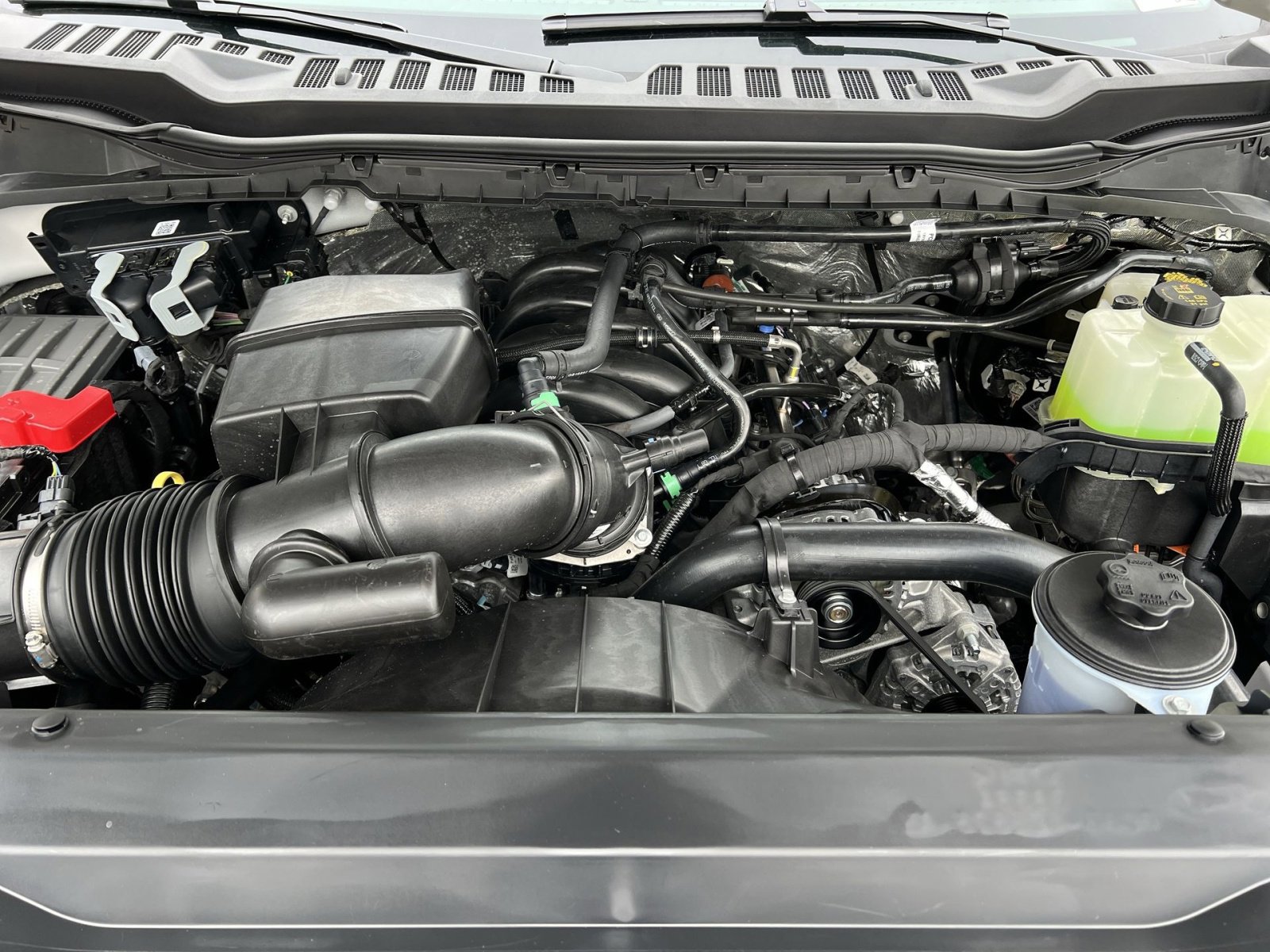 New 2026 Ford F250 XL w/ STX Appearance Package AWD/4WD image 26