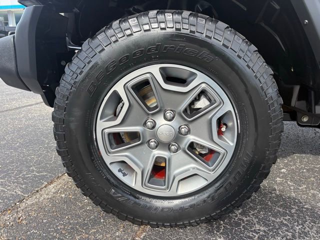 Used 2019 Jeep Wrangler Sport image 15