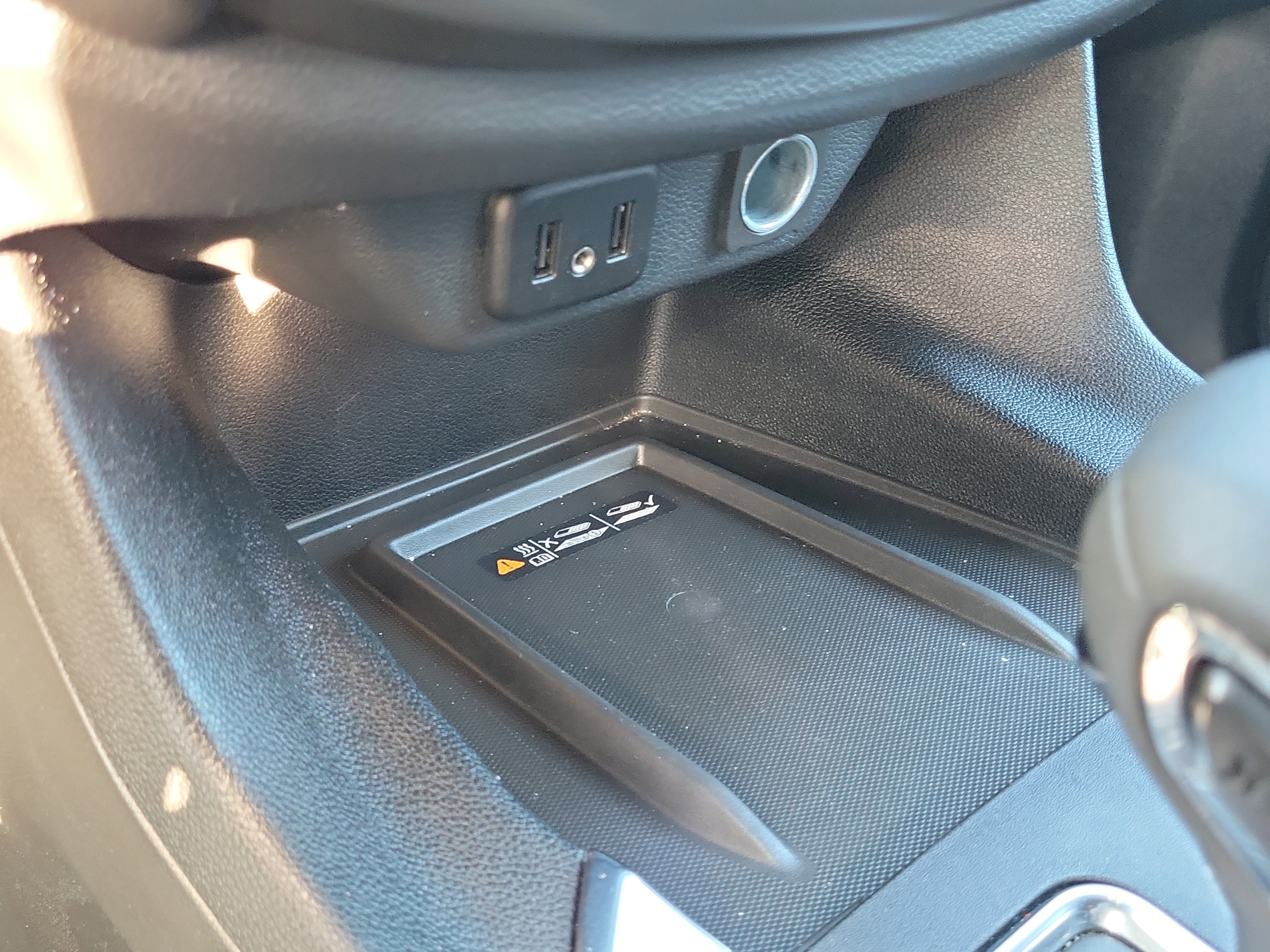 Used 2023 Chevrolet Traverse LT image 22