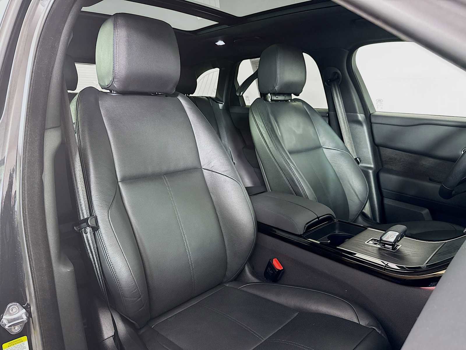 Used 2026 Land Rover Range Rover Velar Dynamic SE image 26